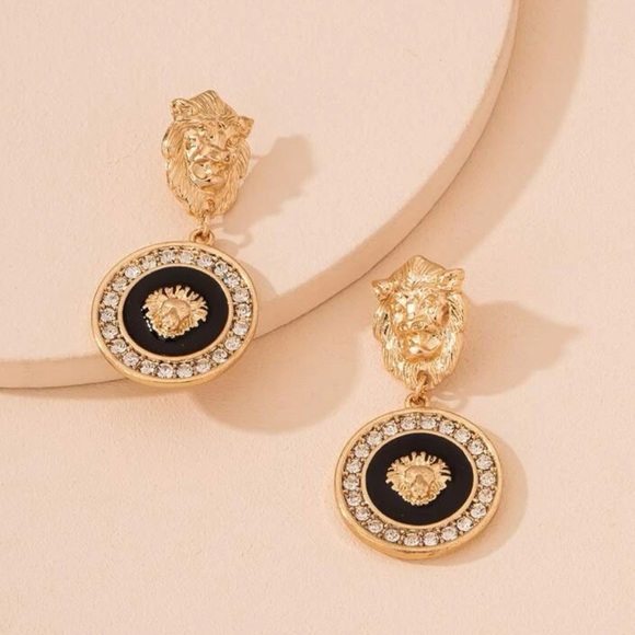 Vintage 90s Style Gold Lion White Zircon Black Lacquer Statement Earrings - Picture 3 of 12